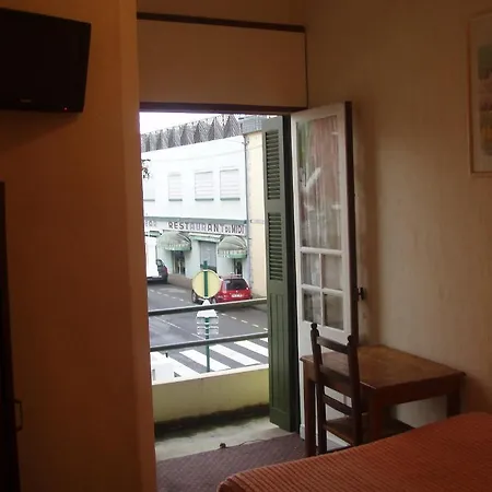 Du Viscos Hotel *