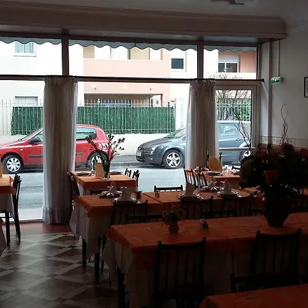 Du Viscos Hotel